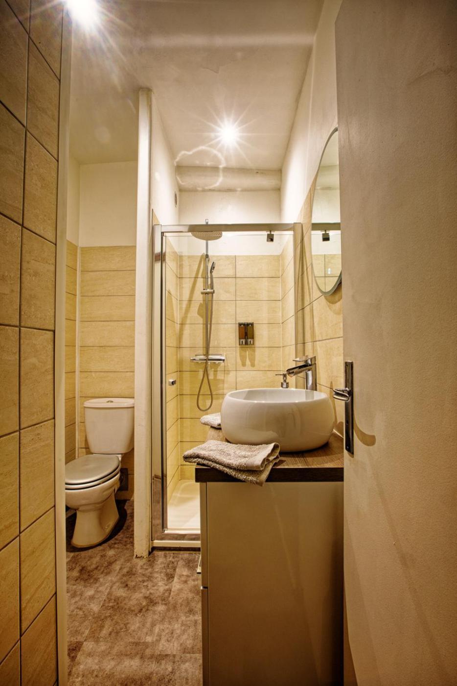 La Casita - Studio Confort Avec Parking Prive - Lit Douillet - Centre Uzes, Pont Du Gard Εξωτερικό φωτογραφία