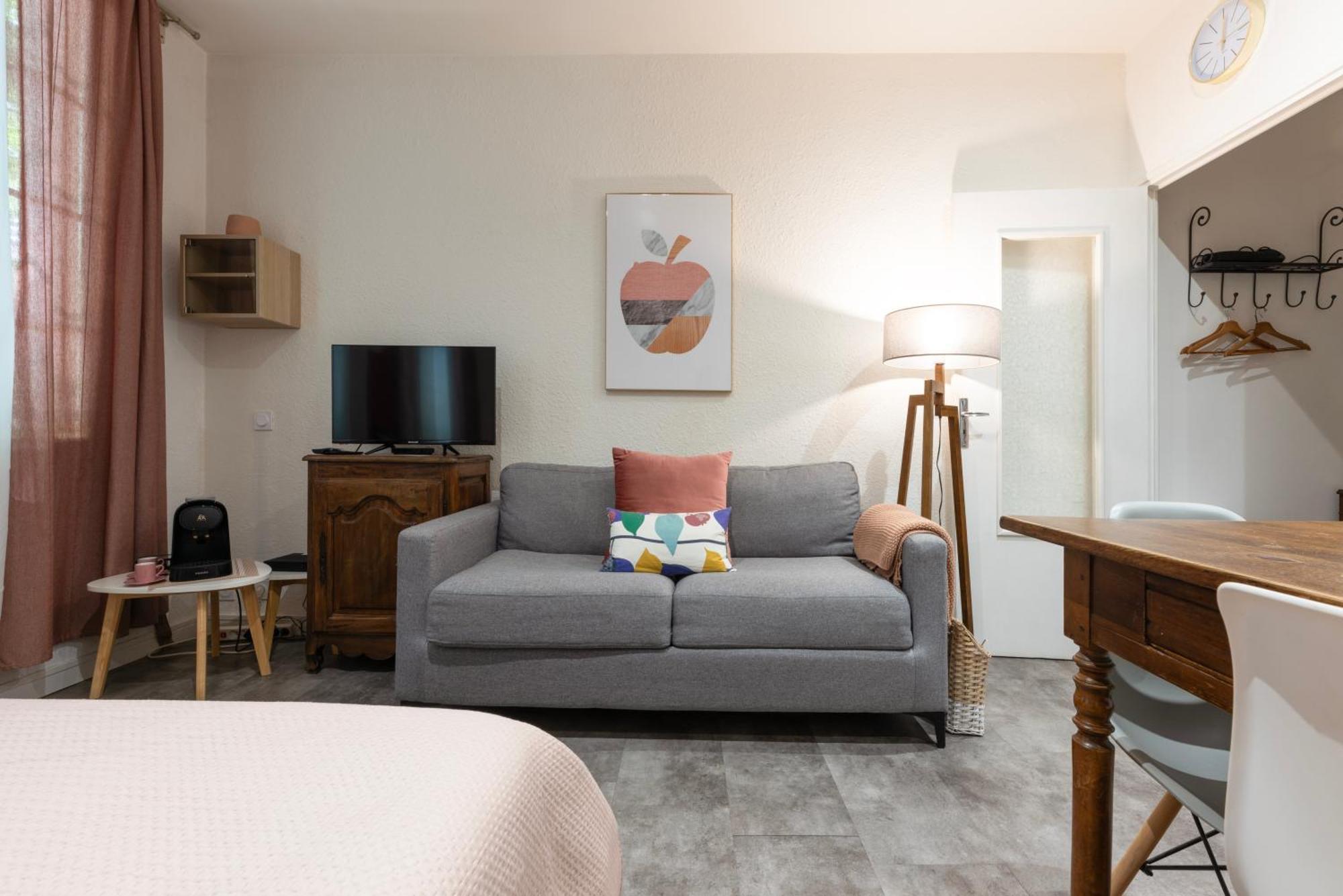 La Casita - Studio Confort Avec Parking Prive - Lit Douillet - Centre Uzes, Pont Du Gard Εξωτερικό φωτογραφία